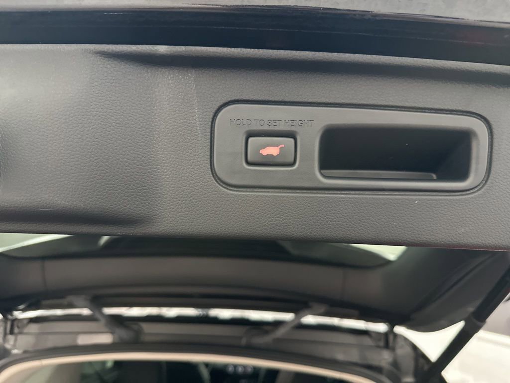 Used 2023 Honda Pilot EX-L image 39