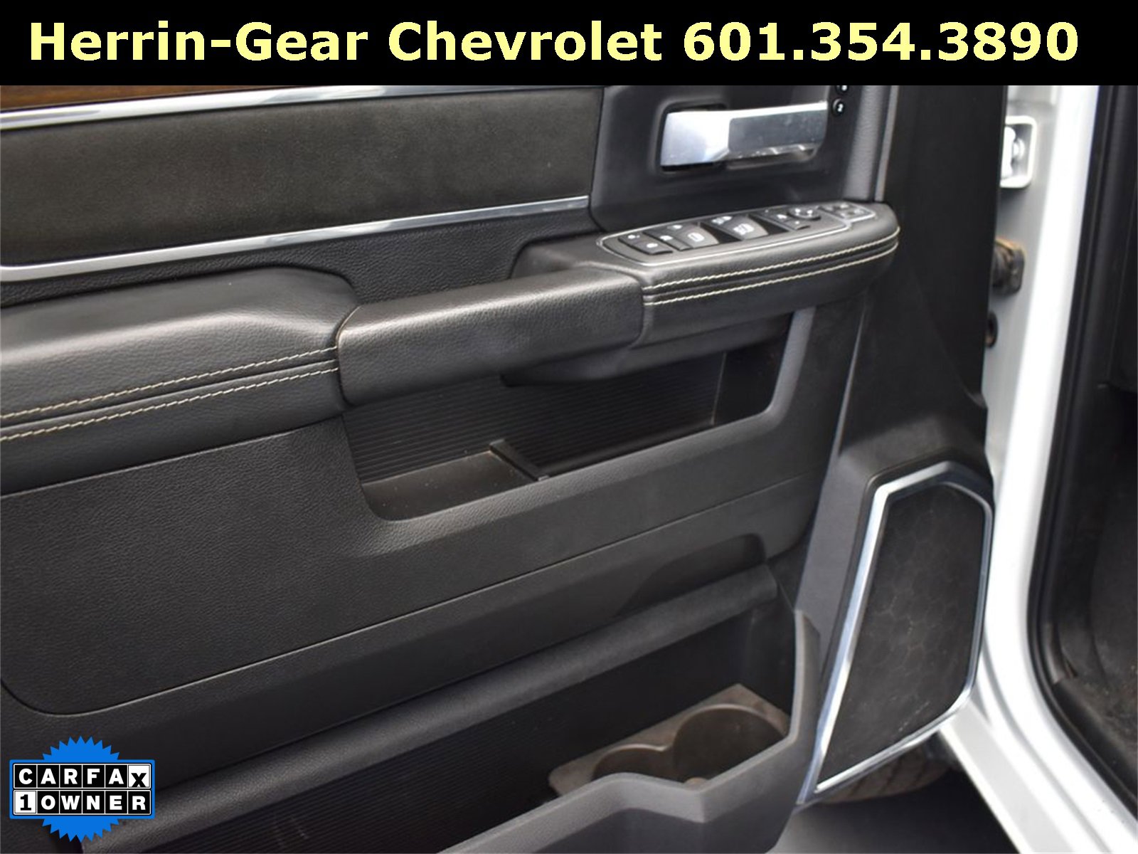 Used 2024 RAM 2500 Laramie w/ Safety Group image 11