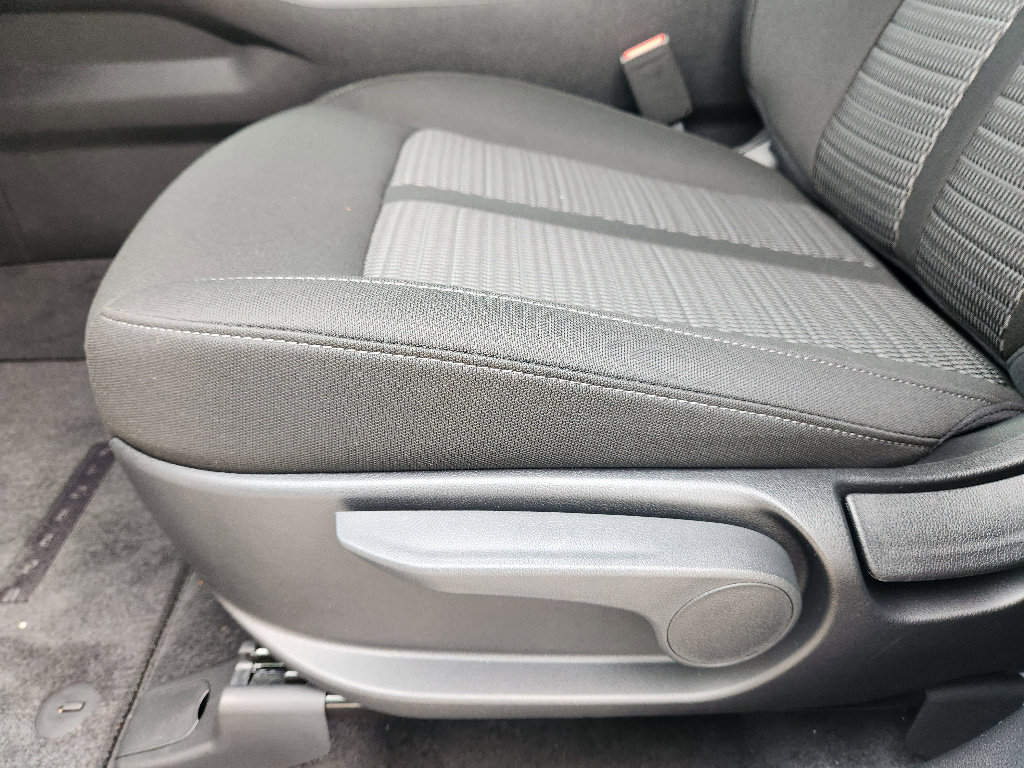 New 2026 Kia Sorento LX image 17