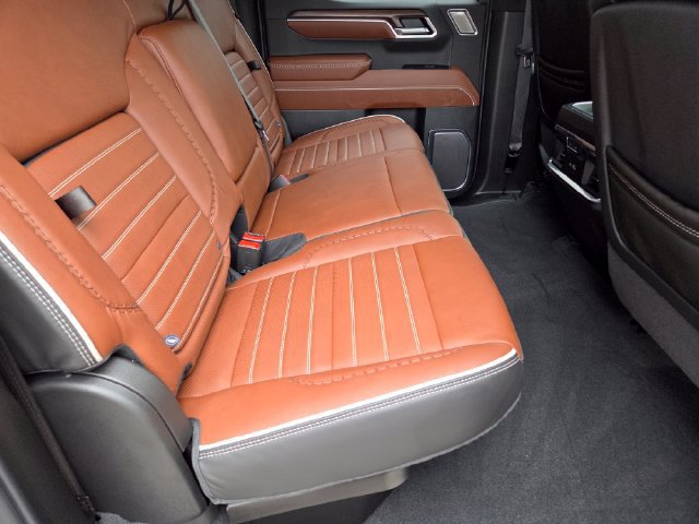 Used 2026 GMC Sierra 1500 Denali Ultimate AWD/4WD image 8