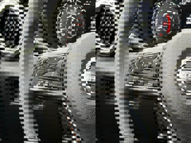 New 2025 Nissan Versa SR w/ Trunk Package image 20