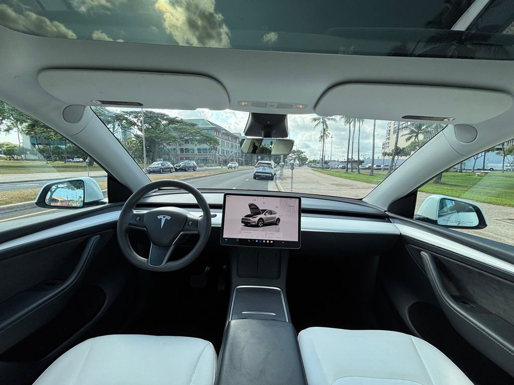 Used 2023 Tesla Model Y Long Range AWD/4WD image 14