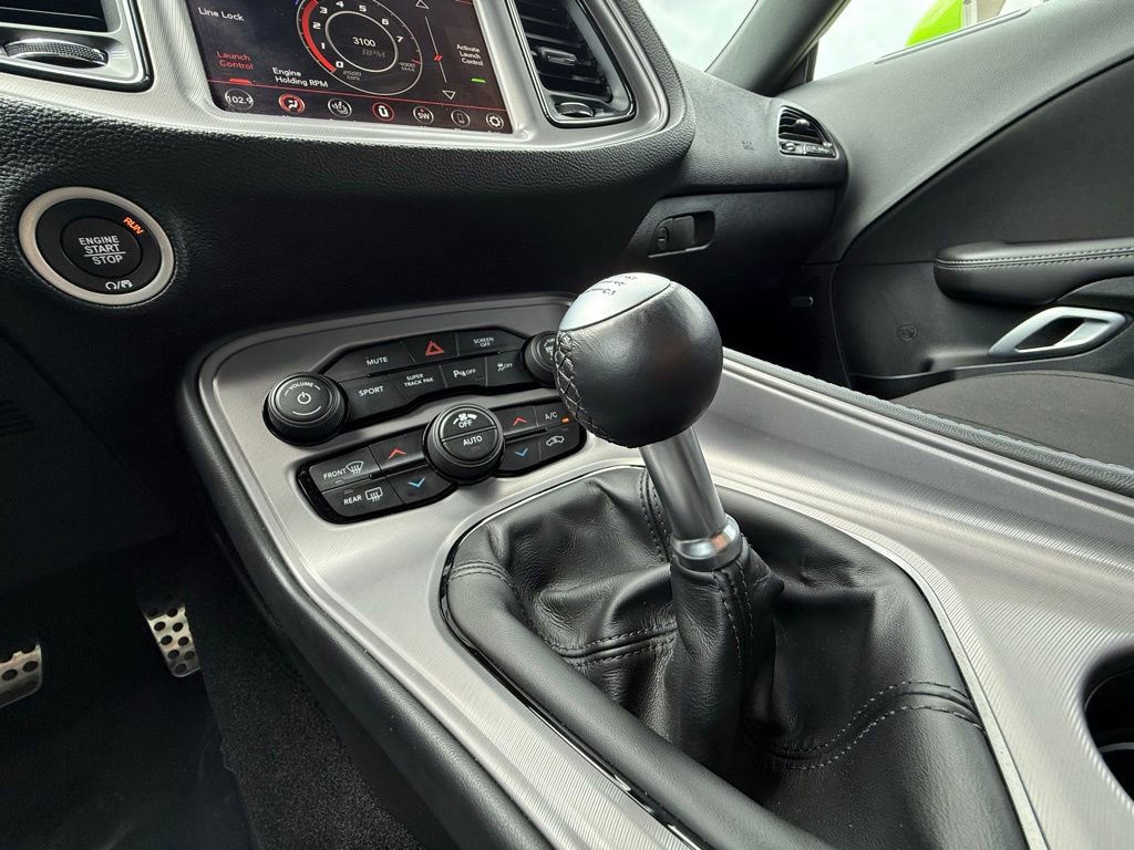 Used 2023 Dodge Challenger R/T w/ Blacktop Package image 26