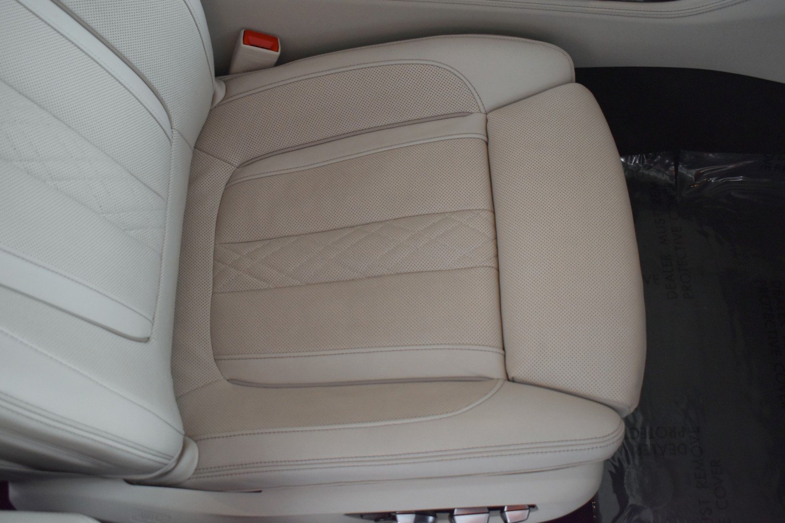 Used 2022 BMW 750i xDrive w/ Luxury Rear Seating Package AWD/4WD image 39