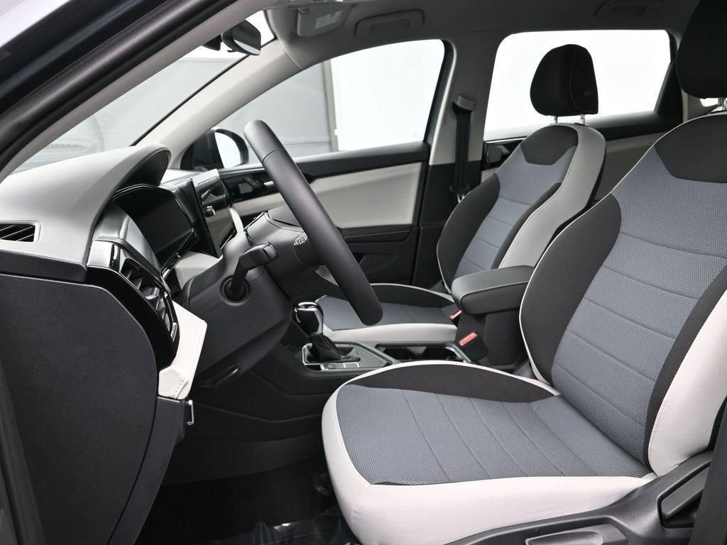 New 2026 Volkswagen Taos S image 7