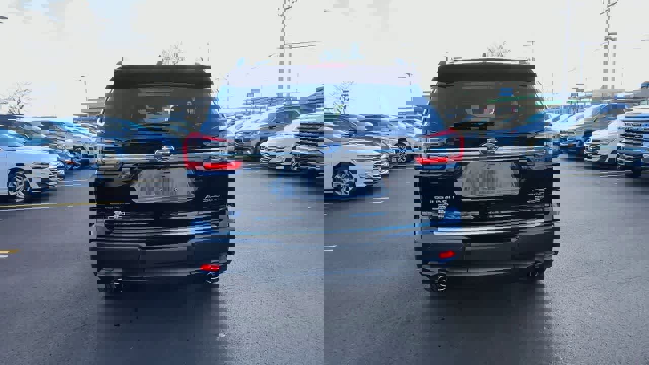 Certified 2025 Subaru Ascent Limited image 7