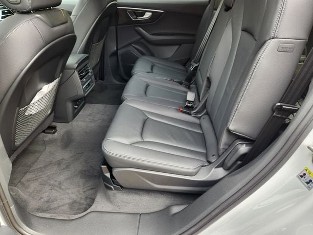 New 2026 Audi Q7 2.0T Premium AWD/4WD image 28