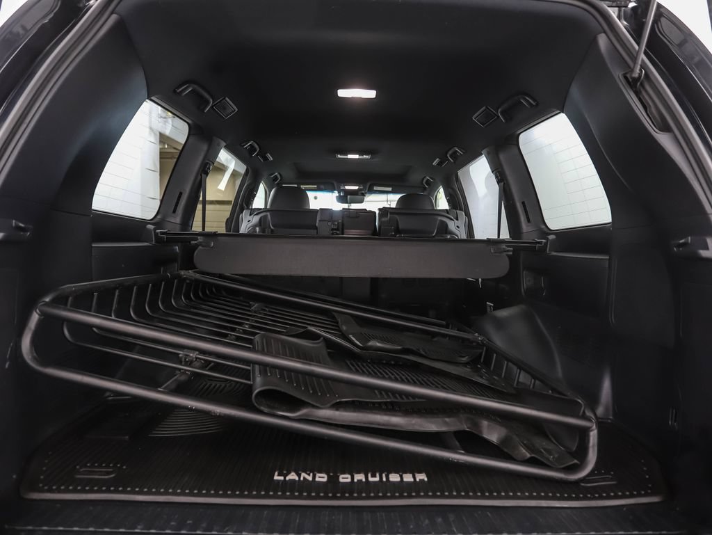 Used 2021 Toyota Land Cruiser Heritage Edition AWD/4WD image 22