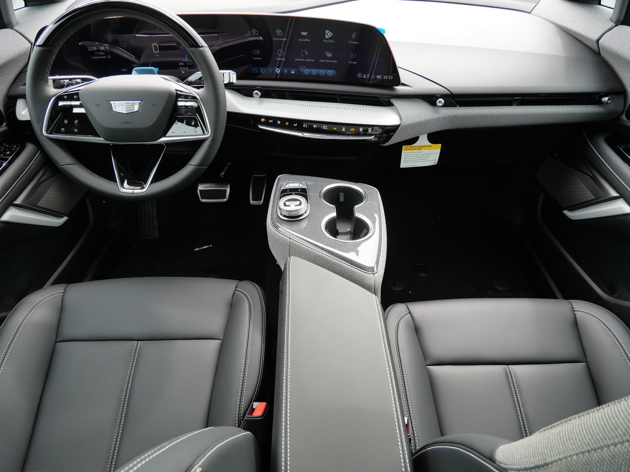 New 2027 Cadillac Optiq Sport w/ LPO, Floor Liner Package AWD/4WD image 10