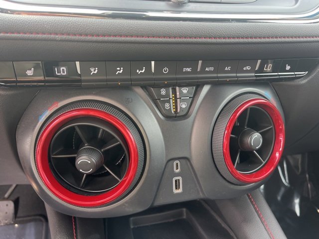 Used 2024 Chevrolet Blazer RS image 31