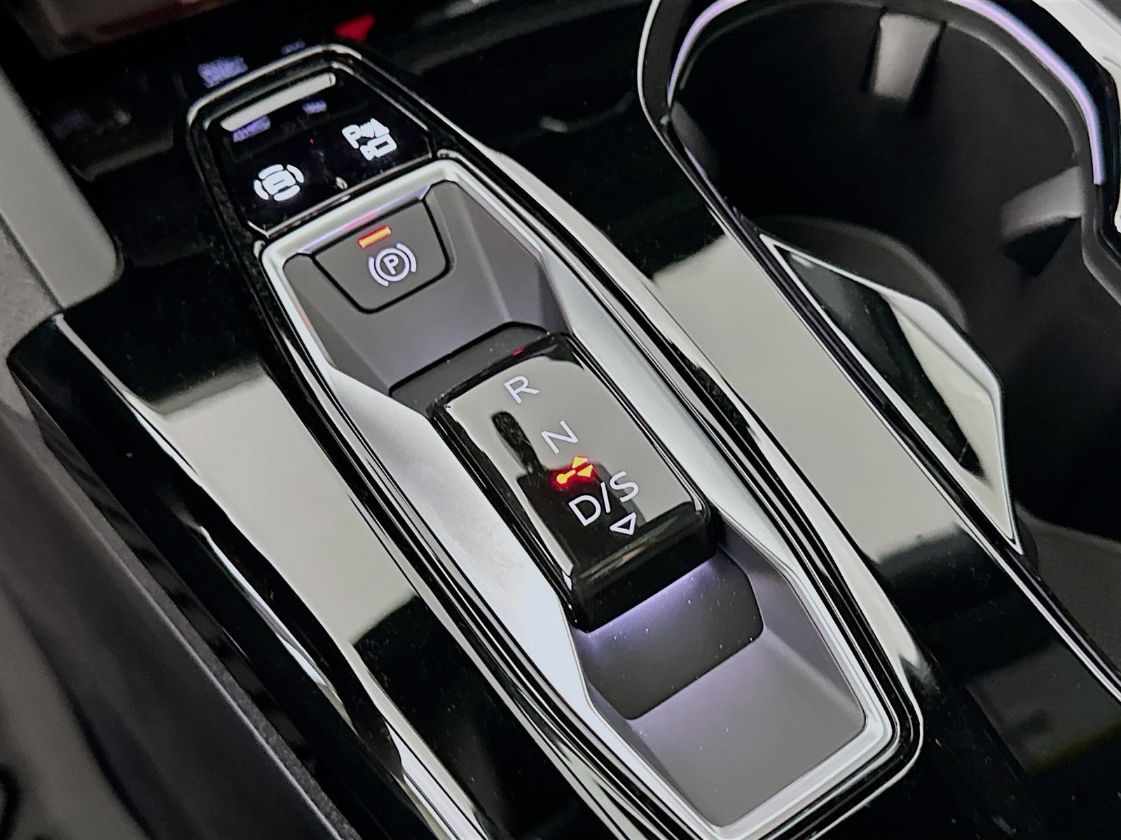 New 2026 Audi SQ5 Premium Plus AWD/4WD image 27
