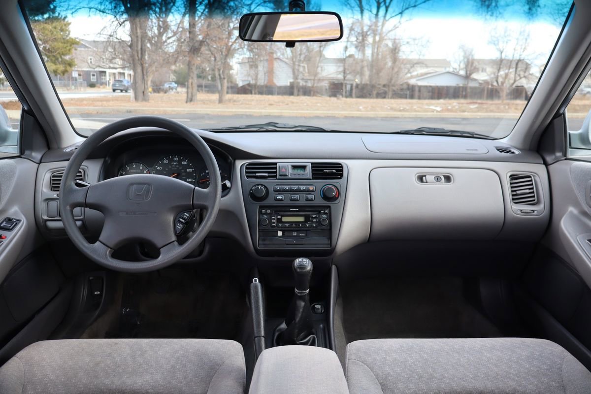 Used 2002 Honda Accord LX image 16