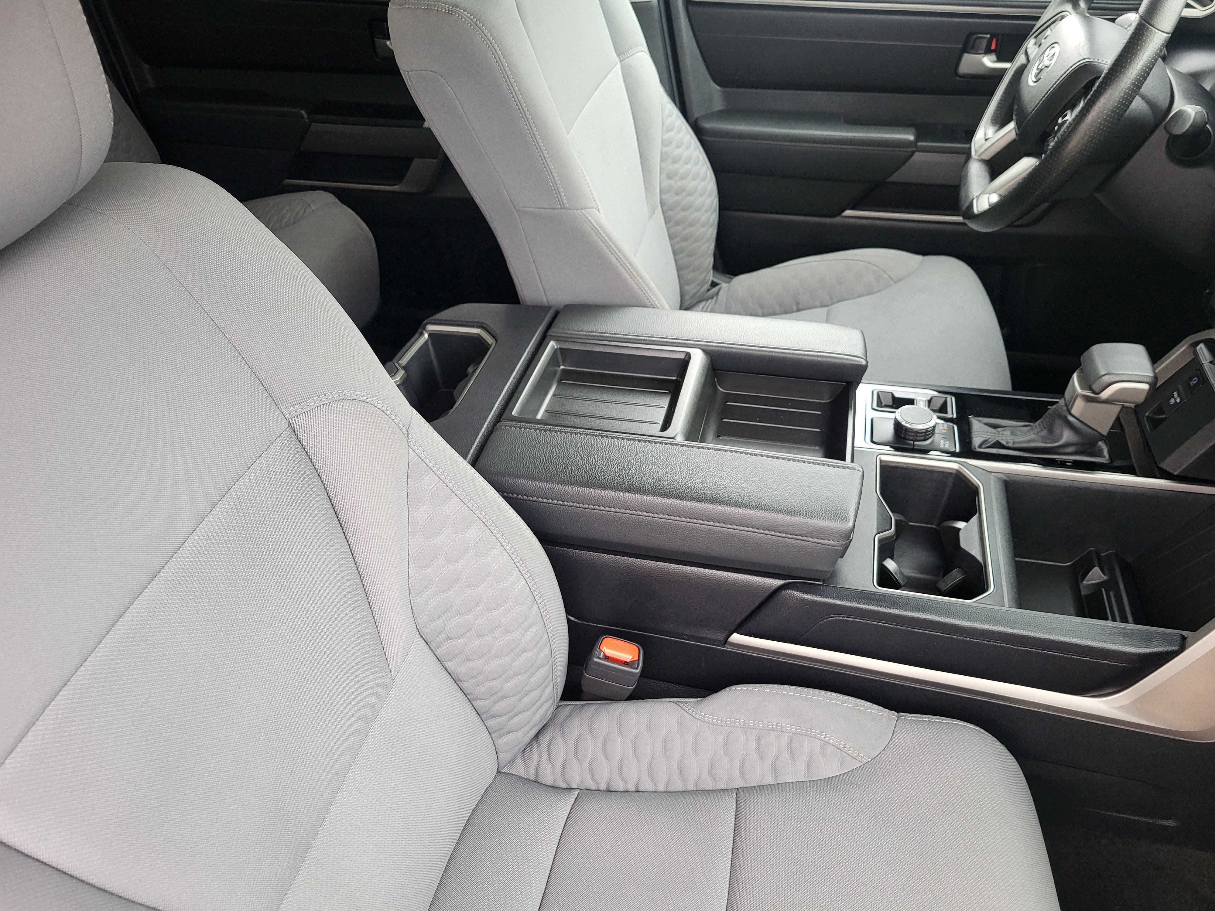Used 2024 Toyota Tundra SR5 AWD/4WD image 14