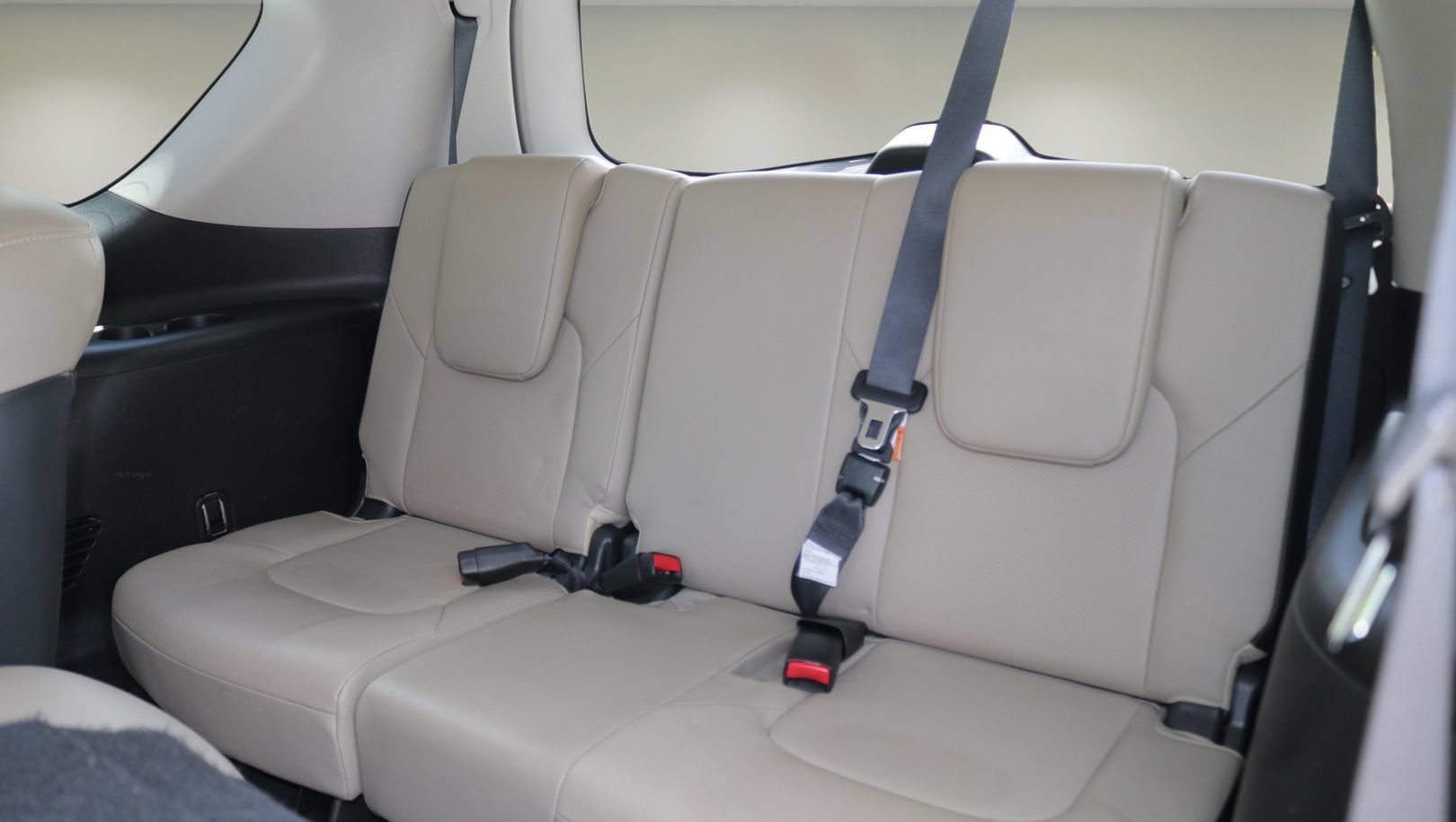 Used 2021 INFINITI QX80 Premium Select w/ Cargo Package RWD image 15