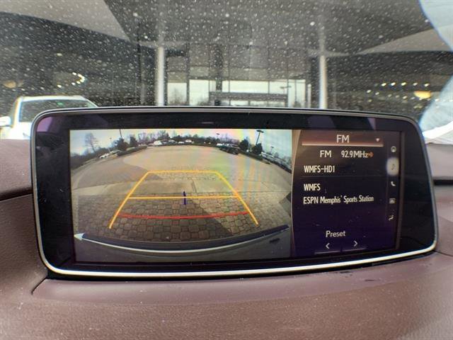 Used 2018 Lexus RX 450h AWD image 17