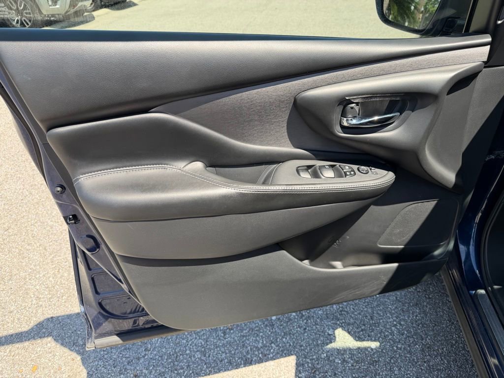 Used 2020 Nissan Murano S w/ Technology Package FWD image 10