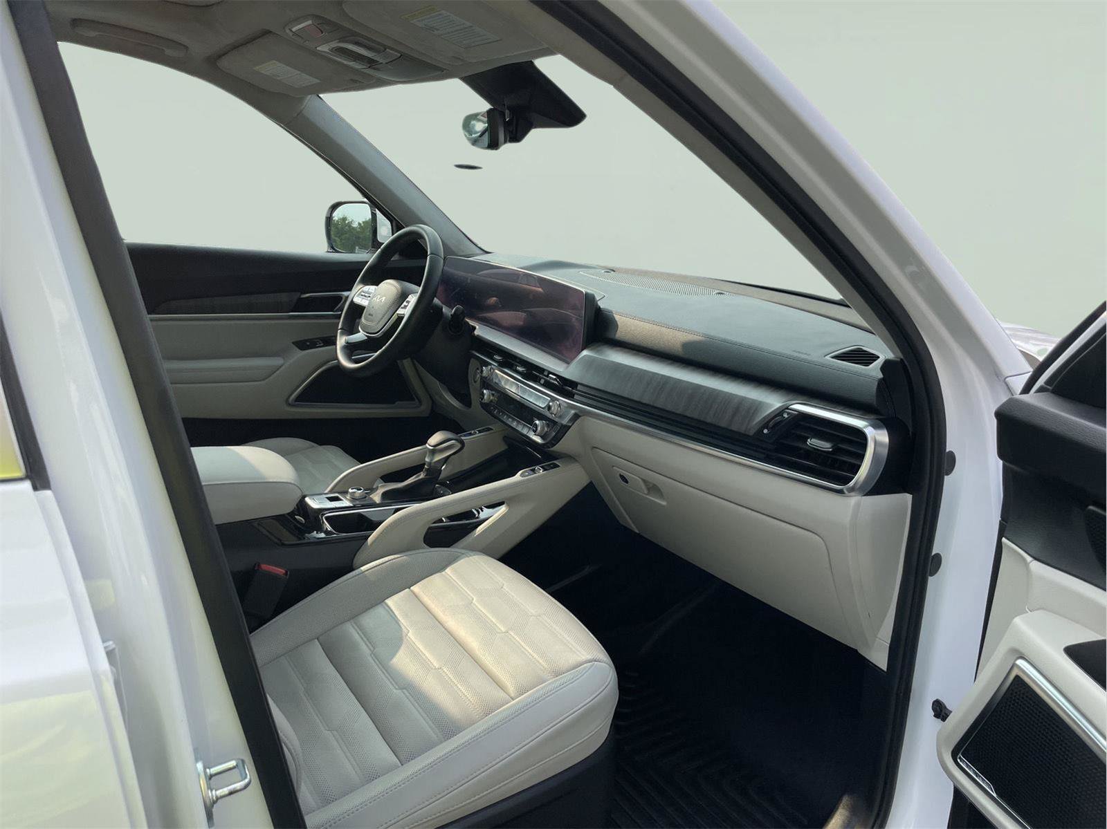 Used 2024 Kia Telluride SX Prestige AWD/4WD image 23