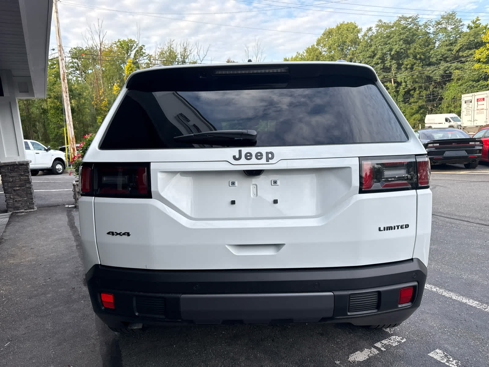 New 2026 Jeep Cherokee Limited AWD/4WD image 4