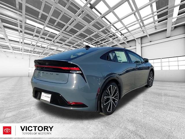 Used 2026 Toyota Prius XLE image 3