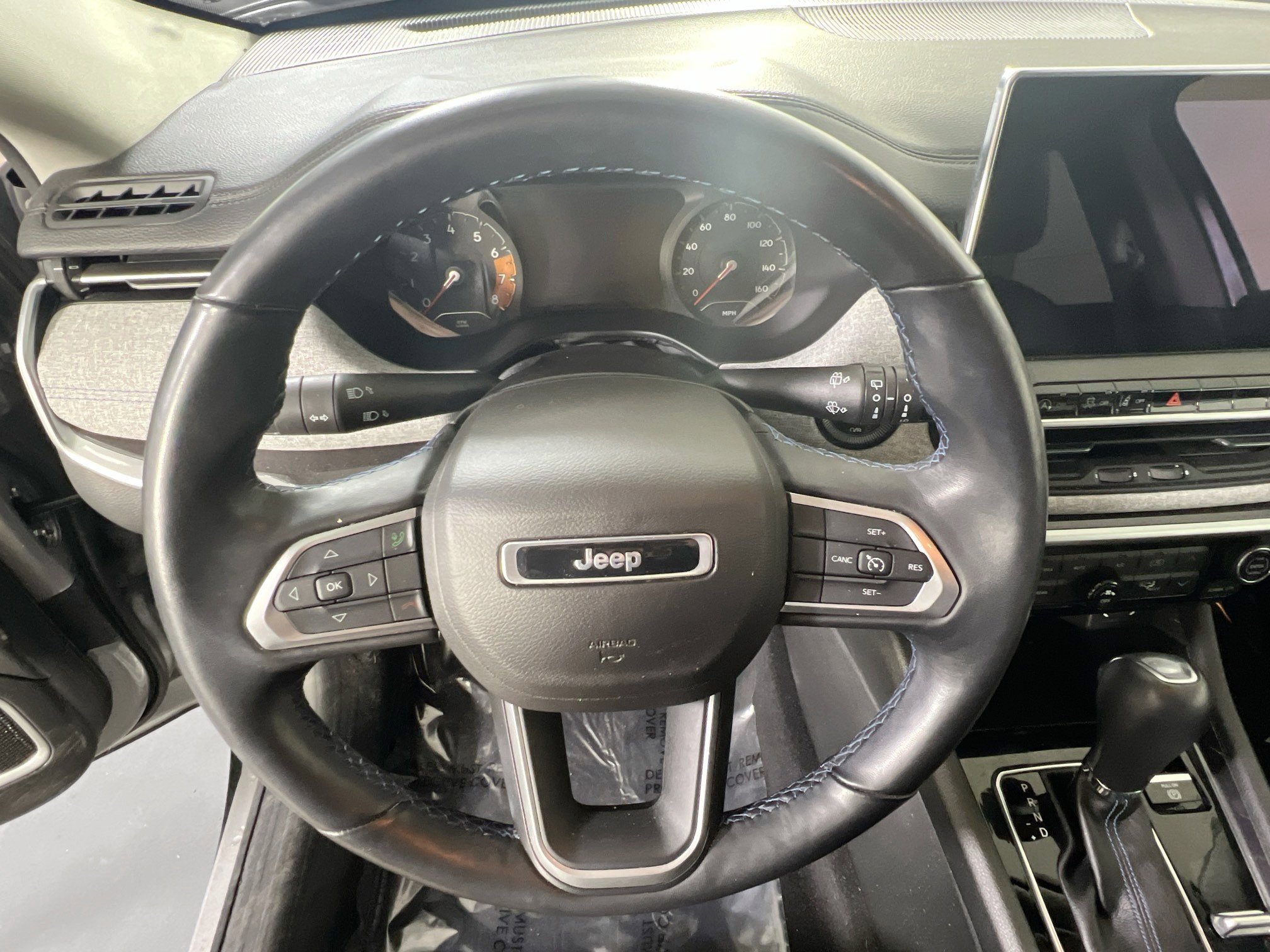 Used 2022 Jeep Compass Latitude w/ Convenience Group AWD/4WD image 11