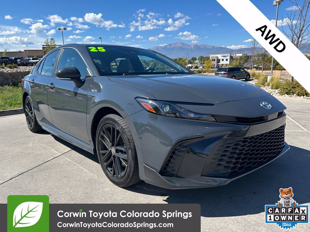 Used 2025 Toyota Camry SE