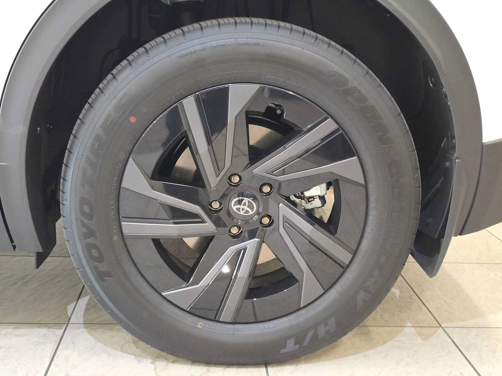 New 2026 Toyota C-HR AWD/4WD image 8