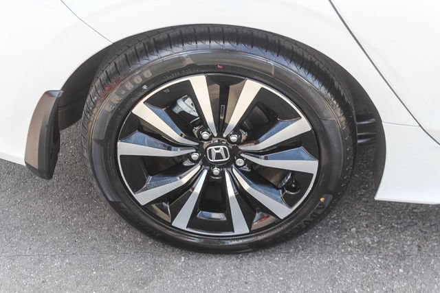 Used 2024 Honda Civic EX-L image 11