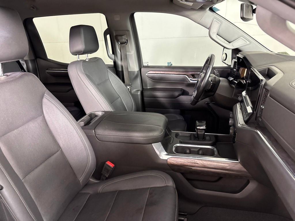 Certified 2023 Chevrolet Silverado 1500 LTZ AWD/4WD image 26