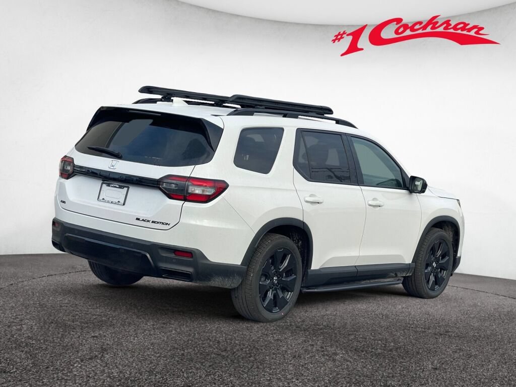 New 2026 Honda Pilot Black Edition image 5