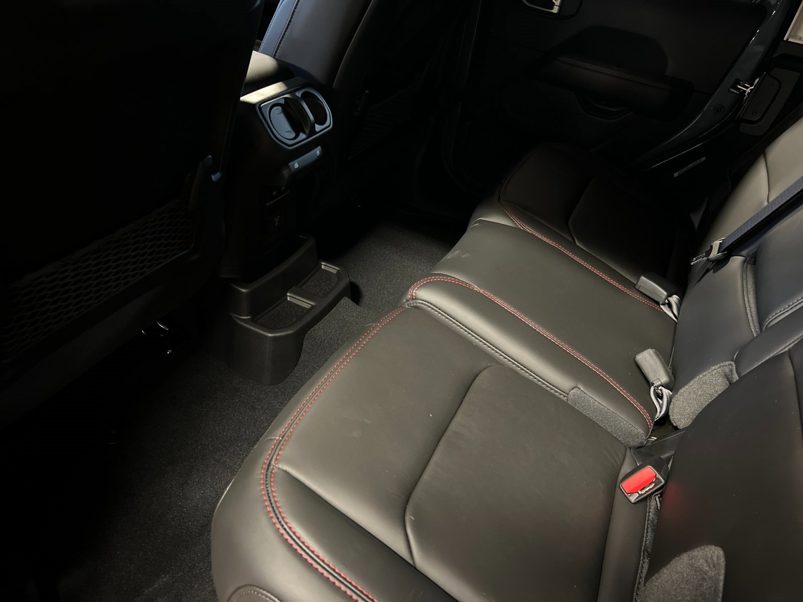 New 2026 Jeep Wrangler Rubicon w/ Steel Bumper Group image 11