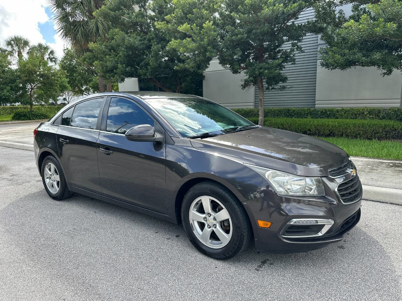 Used 2016 Chevrolet Cruze LT w/ Enhanced Safety Package image 1