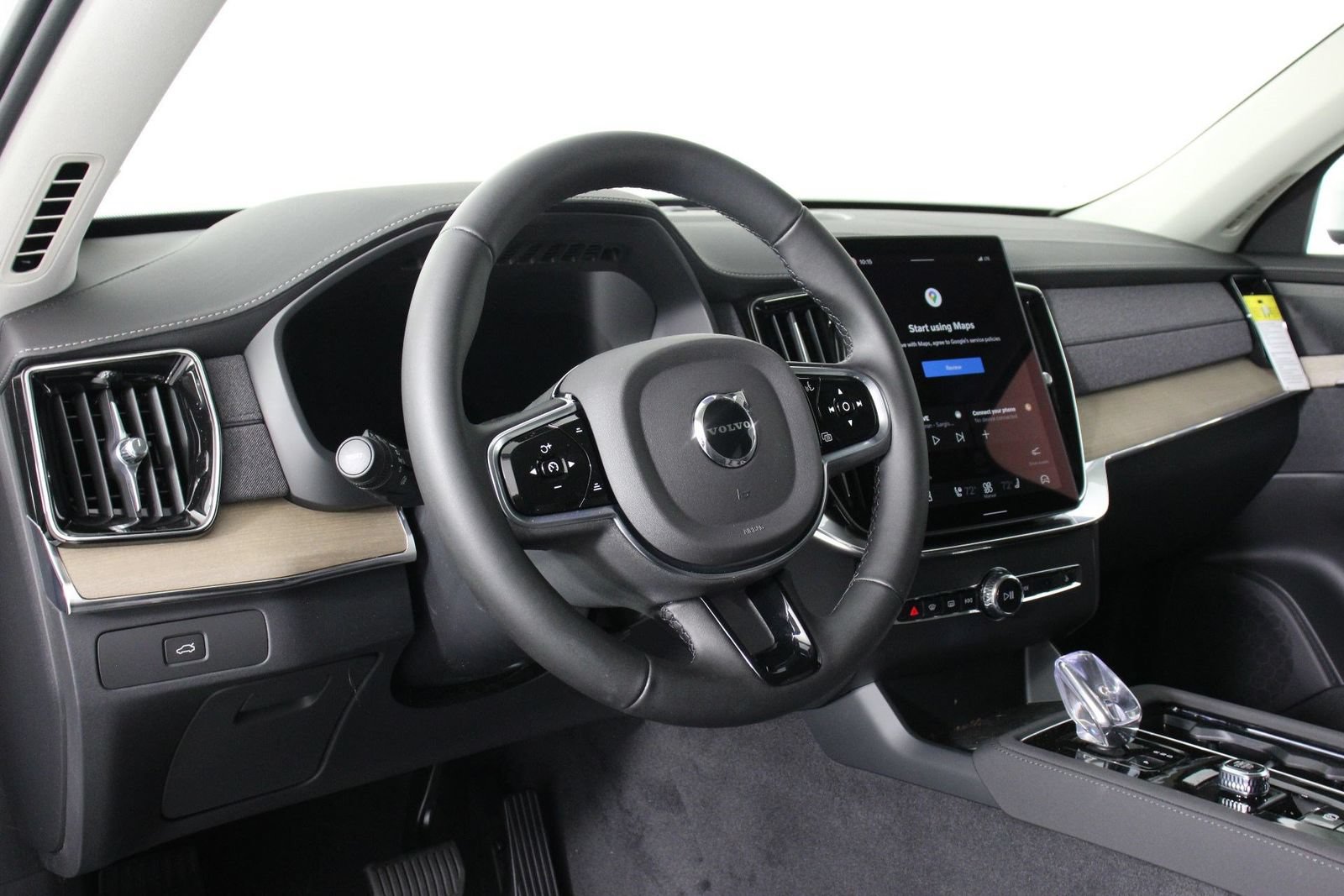 New 2026 Volvo XC90 B6 Plus AWD/4WD image 8