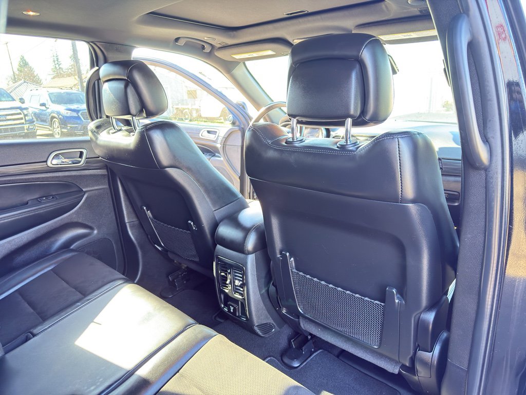 Used 2021 Jeep Grand Cherokee Laredo X image 15