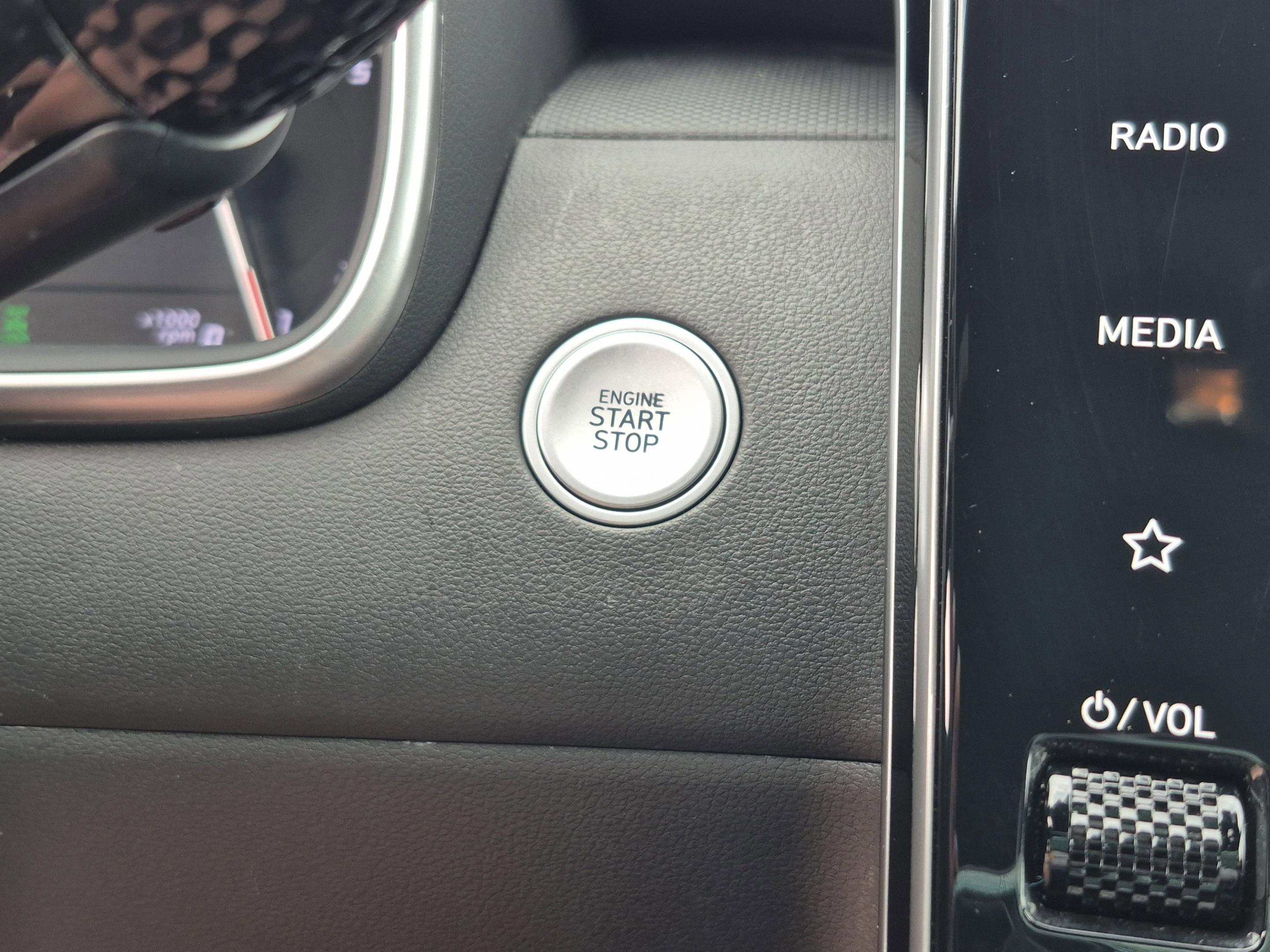 Certified 2024 Hyundai Santa Cruz SEL AWD/4WD image 25