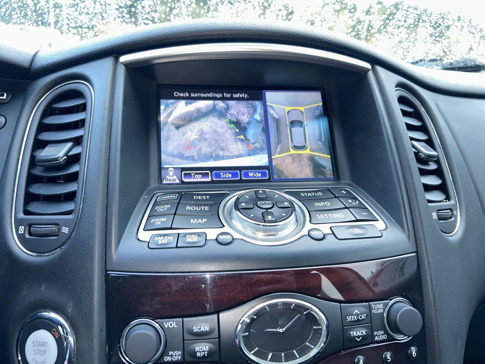 Used 2011 INFINITI EX35 Journey w/ Premium Pkg image 15