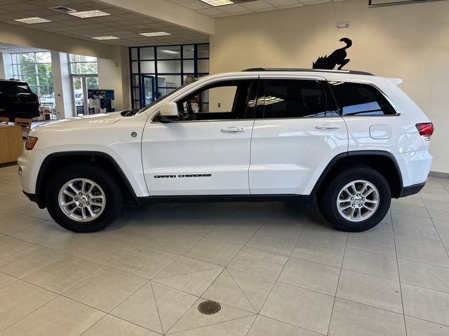 Used 2020 Jeep Grand Cherokee Laredo AWD/4WD image 5