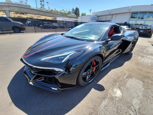 New 2026 Chevrolet Corvette E-Ray w/ Stealth Interior Trim Package AWD/4WD image 4