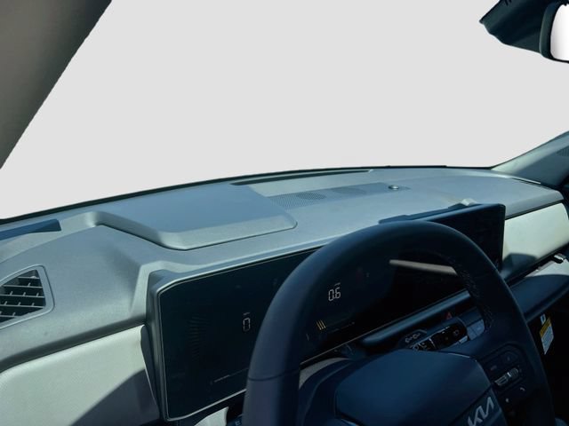 New 2027 Kia Seltos S FWD image 9