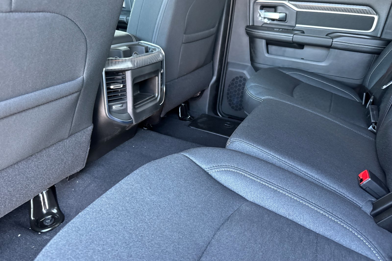 New 2026 RAM 3500 Big Horn AWD/4WD image 11