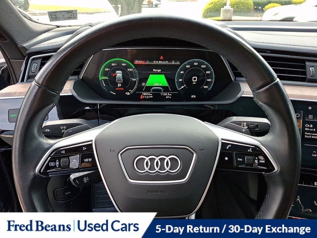 Used 2023 Audi e-tron Premium image 23
