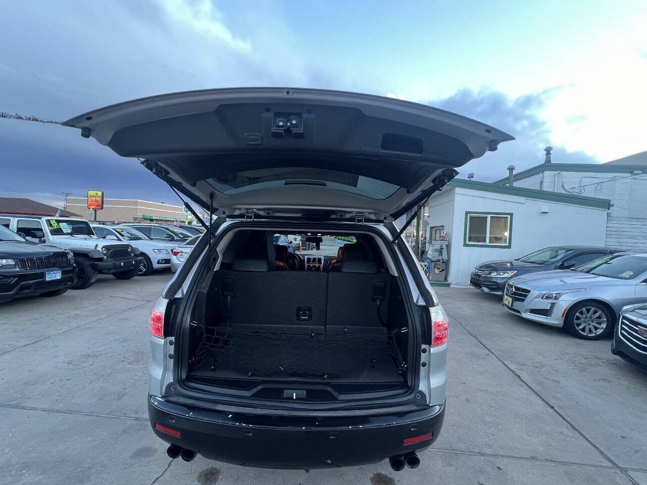 Used 2012 GMC Acadia SLT AWD/4WD image 7