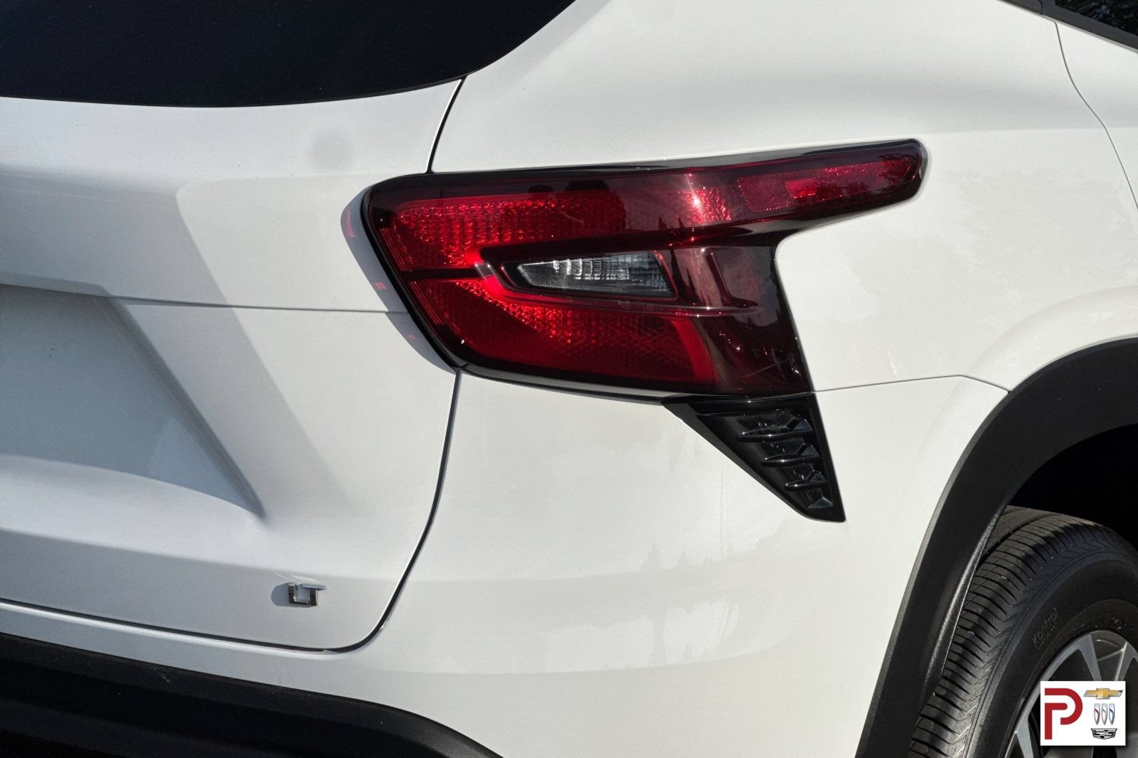 Certified 2024 Chevrolet Trax LT FWD image 31