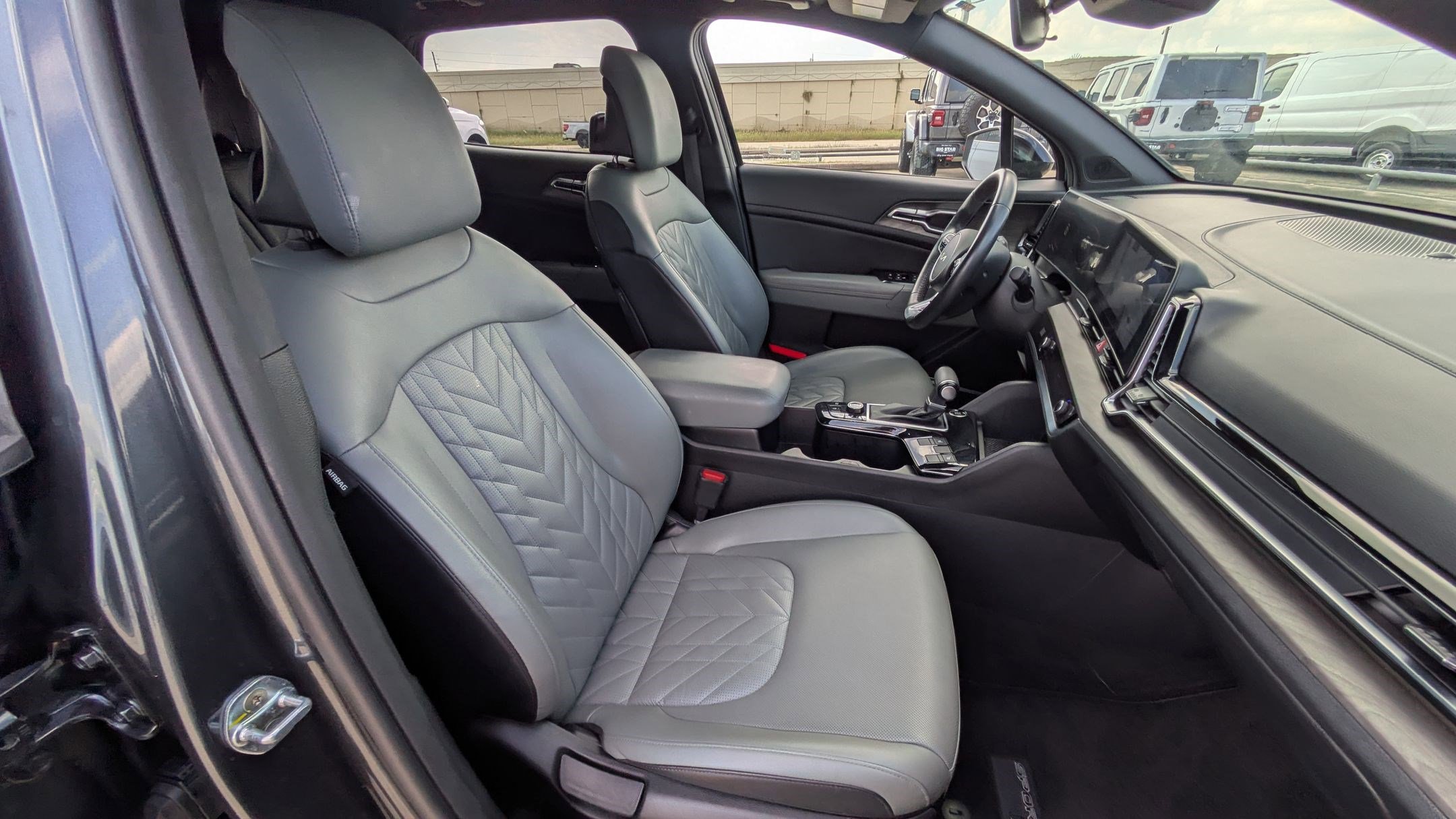 Used 2023 Kia Sportage X-Line w/ X-Line Premium Package image 29