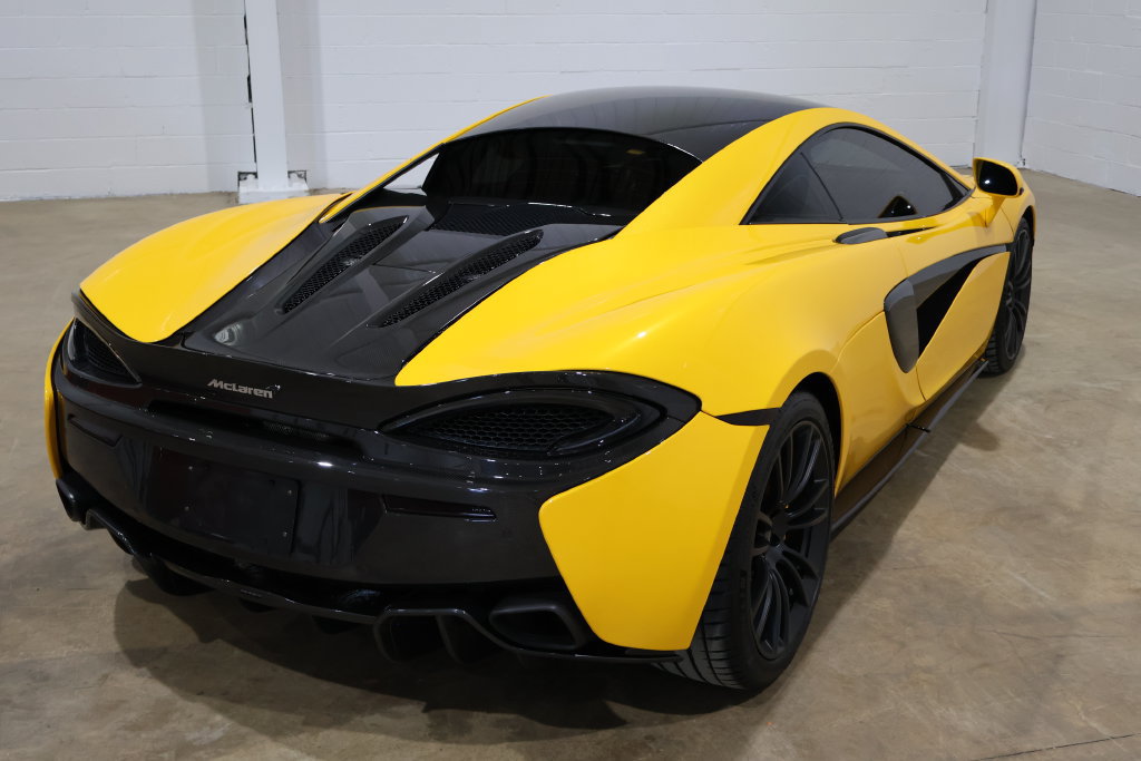 Used 2016 McLaren 570S Coupe RWD image 5