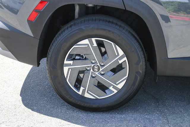 Certified 2026 Hyundai Tucson Blue SE AWD/4WD image 14
