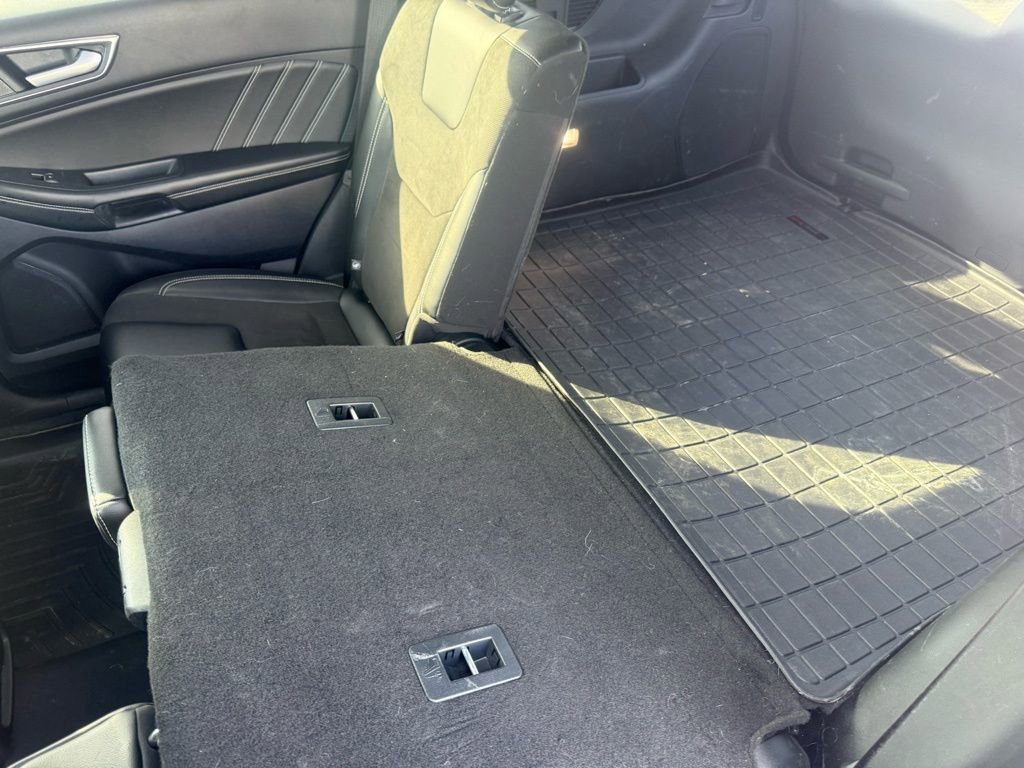 Used 2022 Ford Edge ST w/ Equipment Group 401A image 29