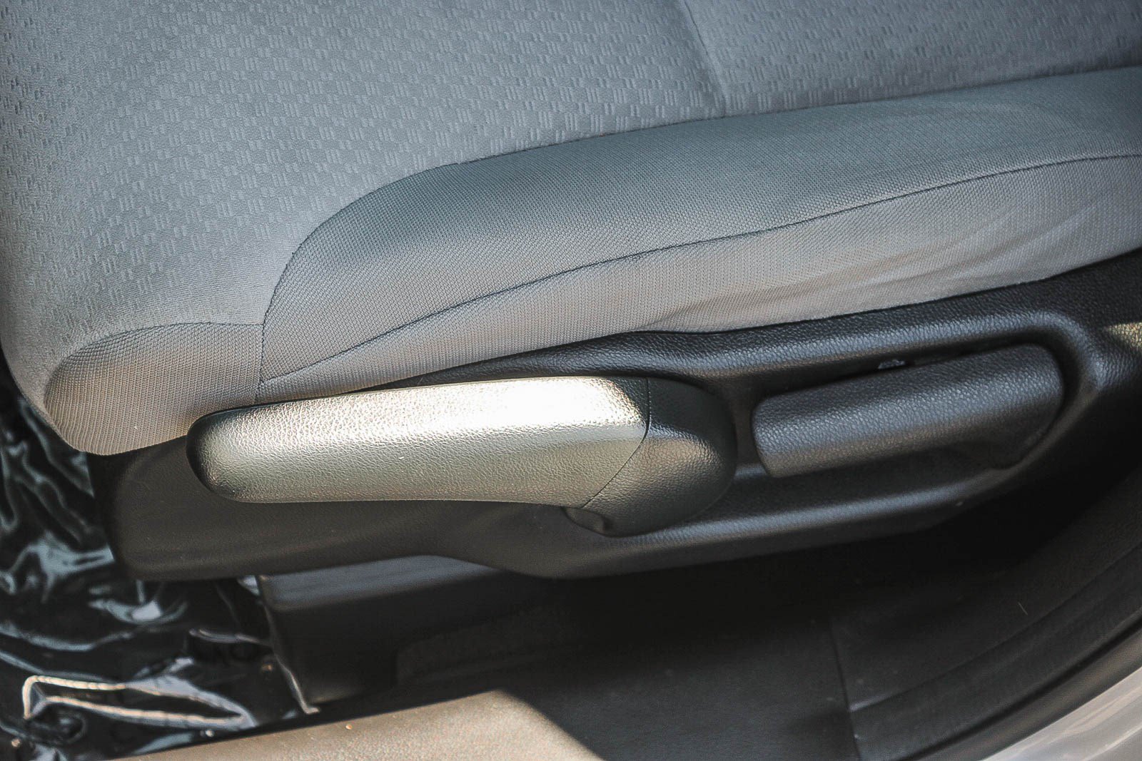 Used 2016 Honda CR-V LX image 22