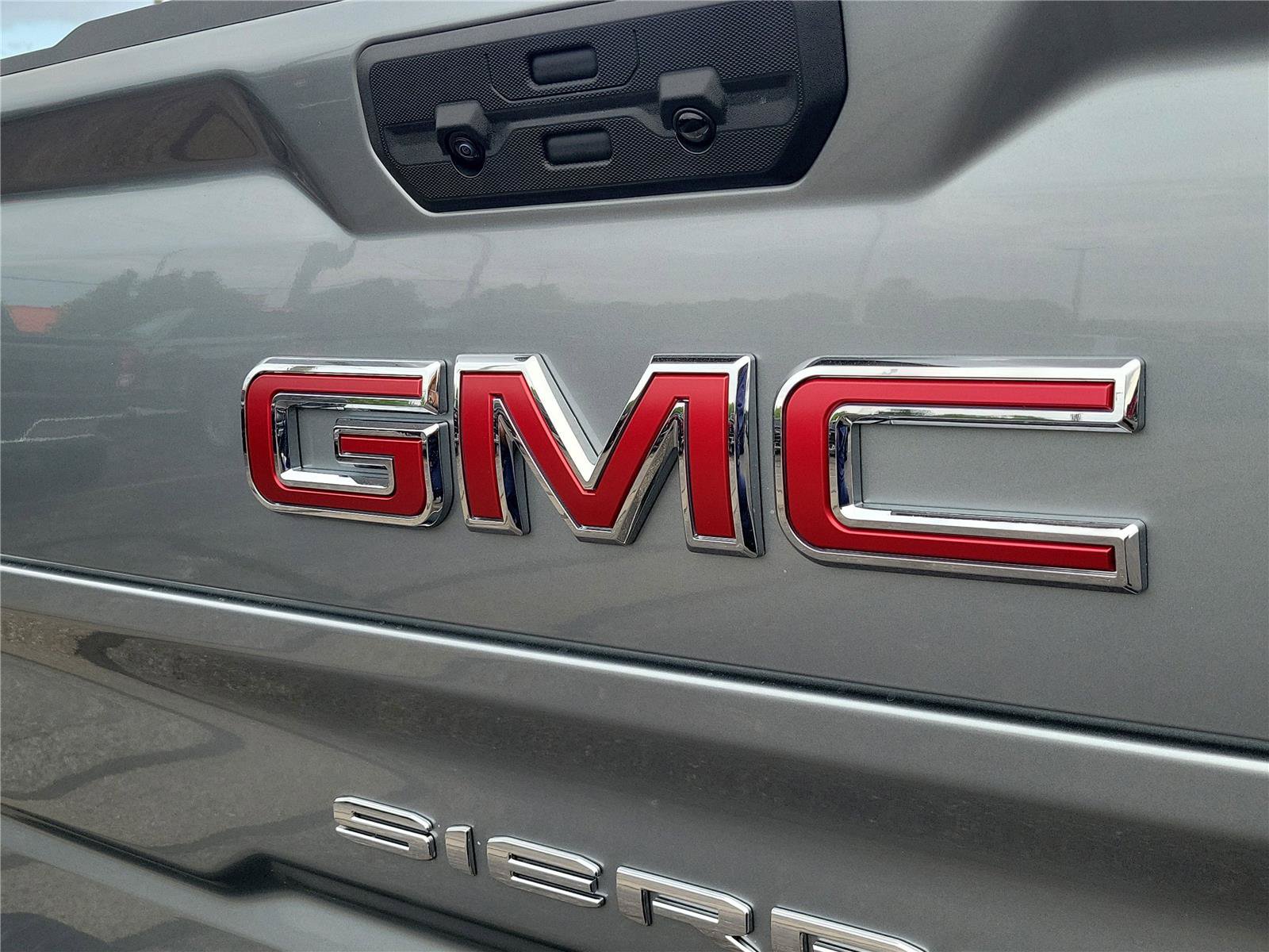 New 2026 GMC Sierra 1500 SLT w/ SLT Premium Package AWD/4WD image 8