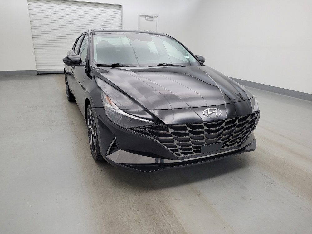 Used 2021 Hyundai Elantra Limited FWD image 14