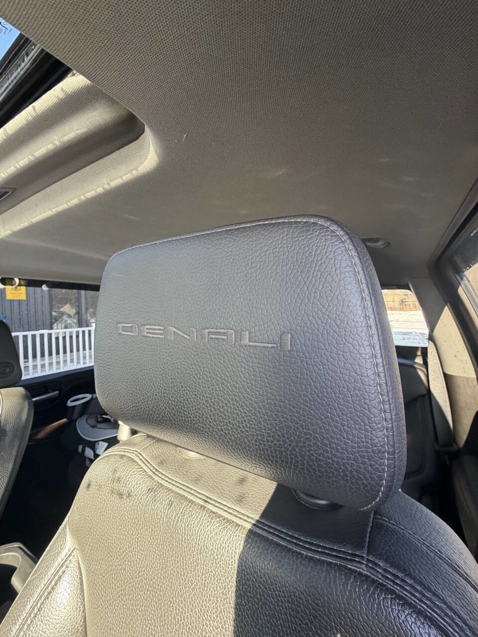 Used 2021 GMC Sierra 2500 Denali w/ Denali Ultimate Package image 11